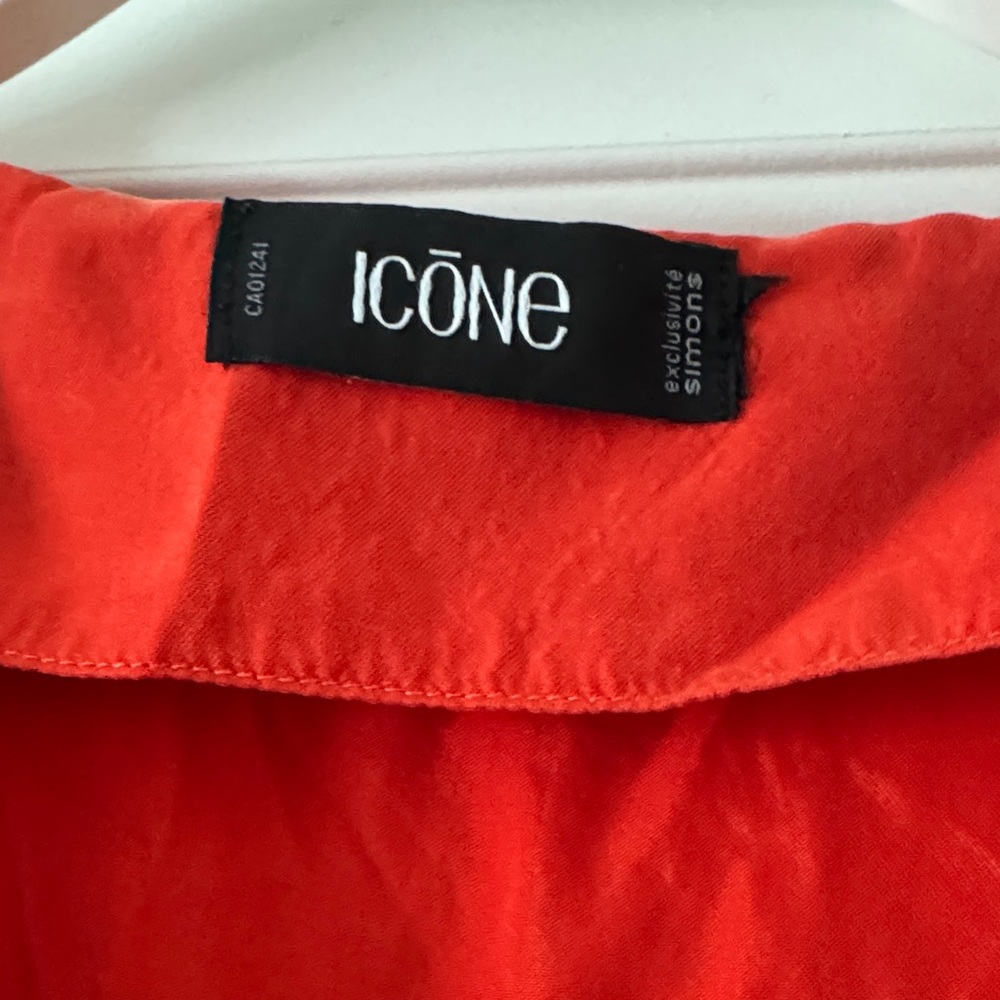 ICÔNE by Simons Red Button-Up Top - Picture 2 of 2